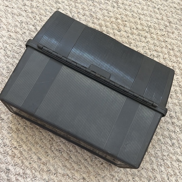 Vintage Gray Domed Lunch Bucket Aladdin Lunch Pail, Plastic Decorative, Storage - Picture 5 of 16